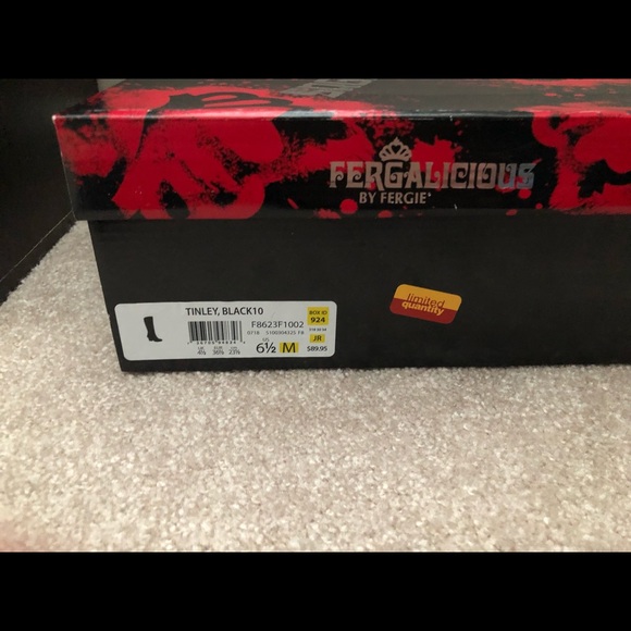 Fergalicious boots size 6.5 - Picture 1 of 3